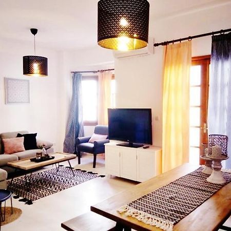The Central Ираклион Экстерьер фото